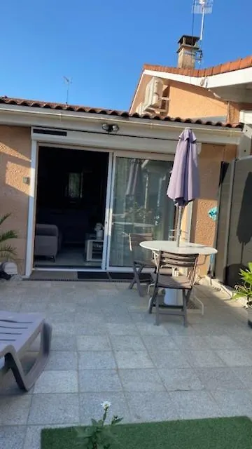 Appartement Chez Sabine Et Pascal à Meyzieu